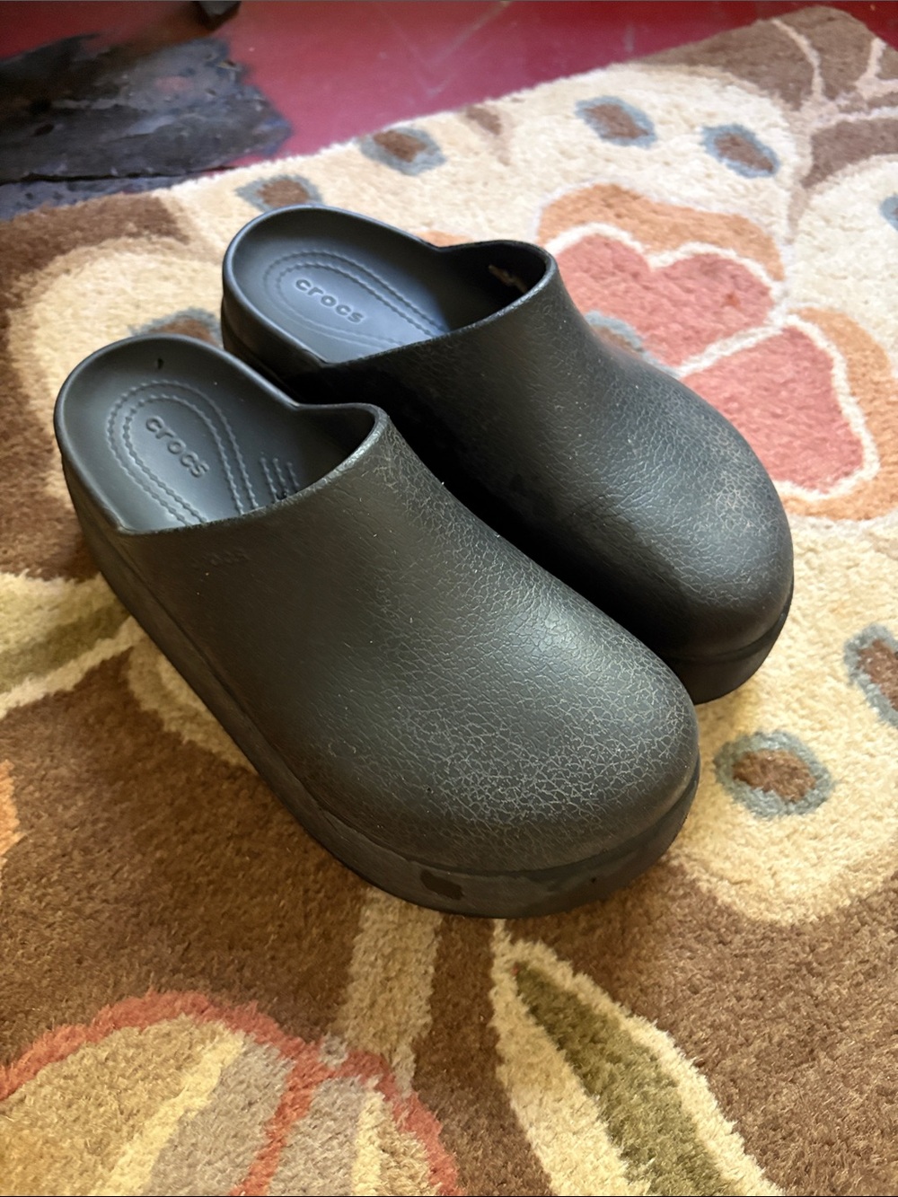 CROCS women platform clogs size 7